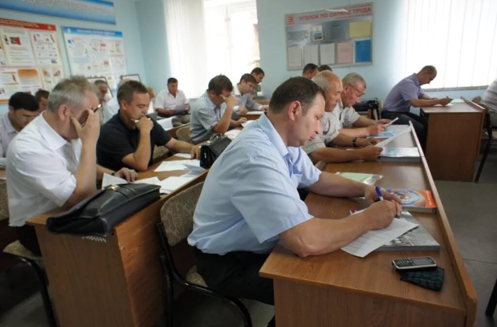 Обязательное тестирование специалистов по охране труда с 2023 года